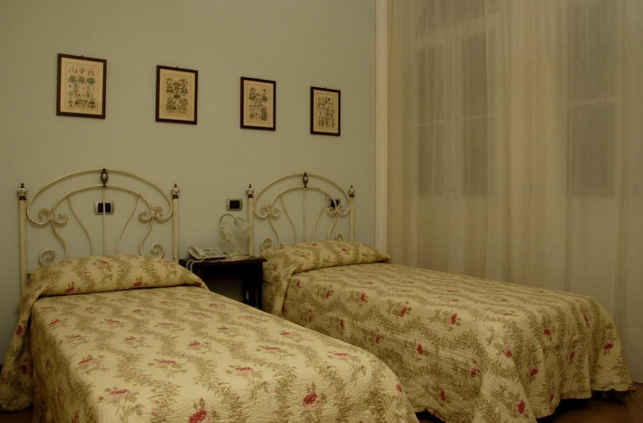 B&B Le Camelie Domodossola Exterior foto